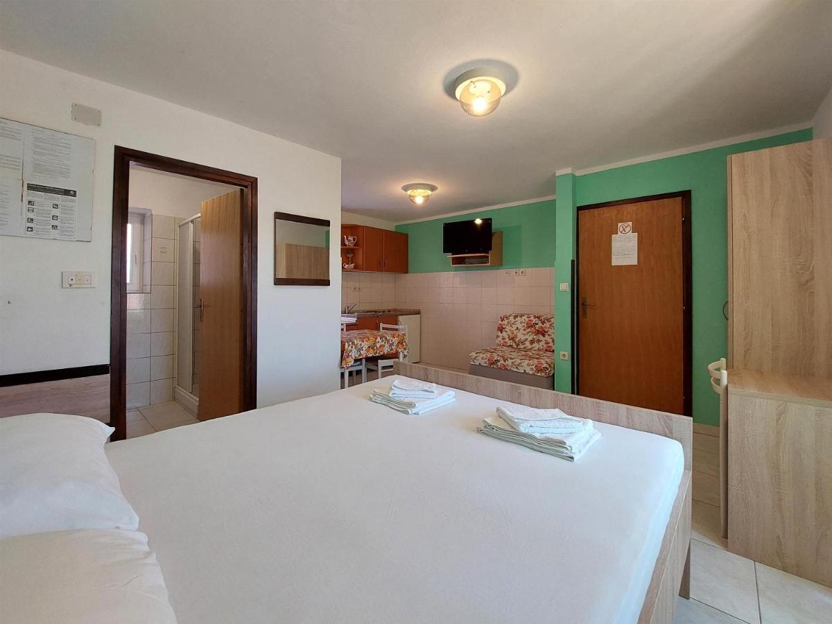 Apartments Ivan Čižići Zewnętrze zdjęcie